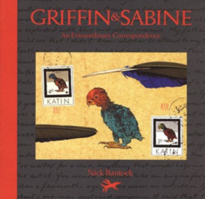 Griffin & Sabine Trilogy：Box Set (英語版) Amazon.com: The Griffin & Sabine Trilogy Boxed Set: Griffin